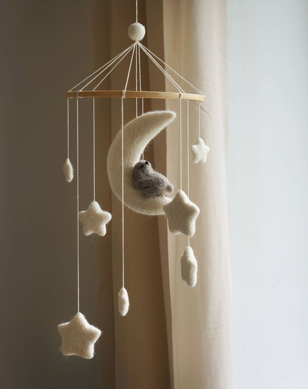 Gamcha White Moon with Rabbit Mobile - Multi