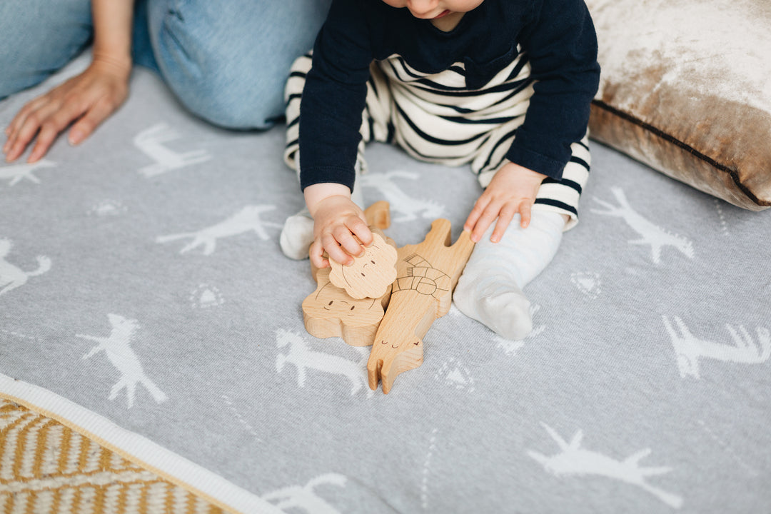 The Kiss Co - Āpiti - Wooden Puzzle - Dapper Mr Bear - www.dappermrbear.com - NZ