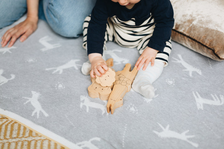 The Kiss Co - Āpiti - Wooden Puzzle - Dapper Mr Bear - www.dappermrbear.com - NZ