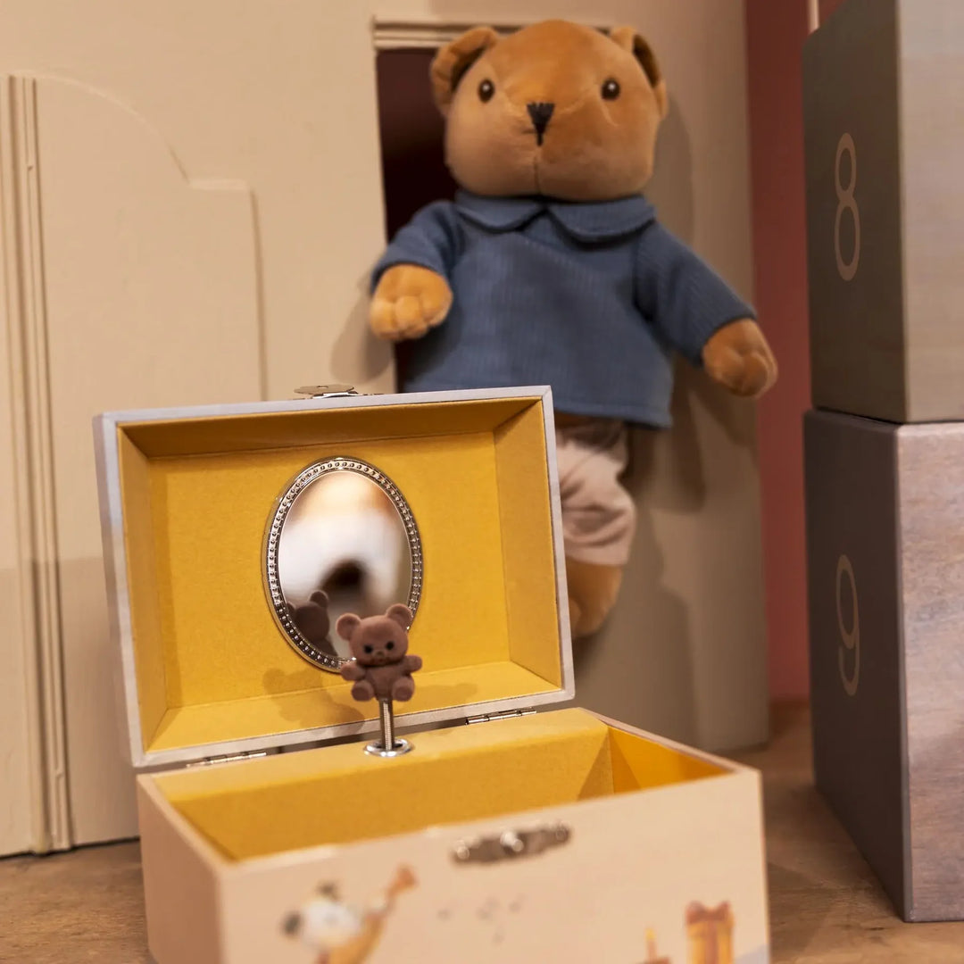 Egmont Toys Musical Box - Friends