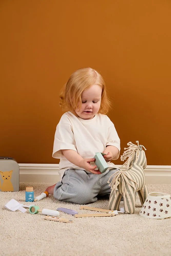 Kids Concept Veterinary Set