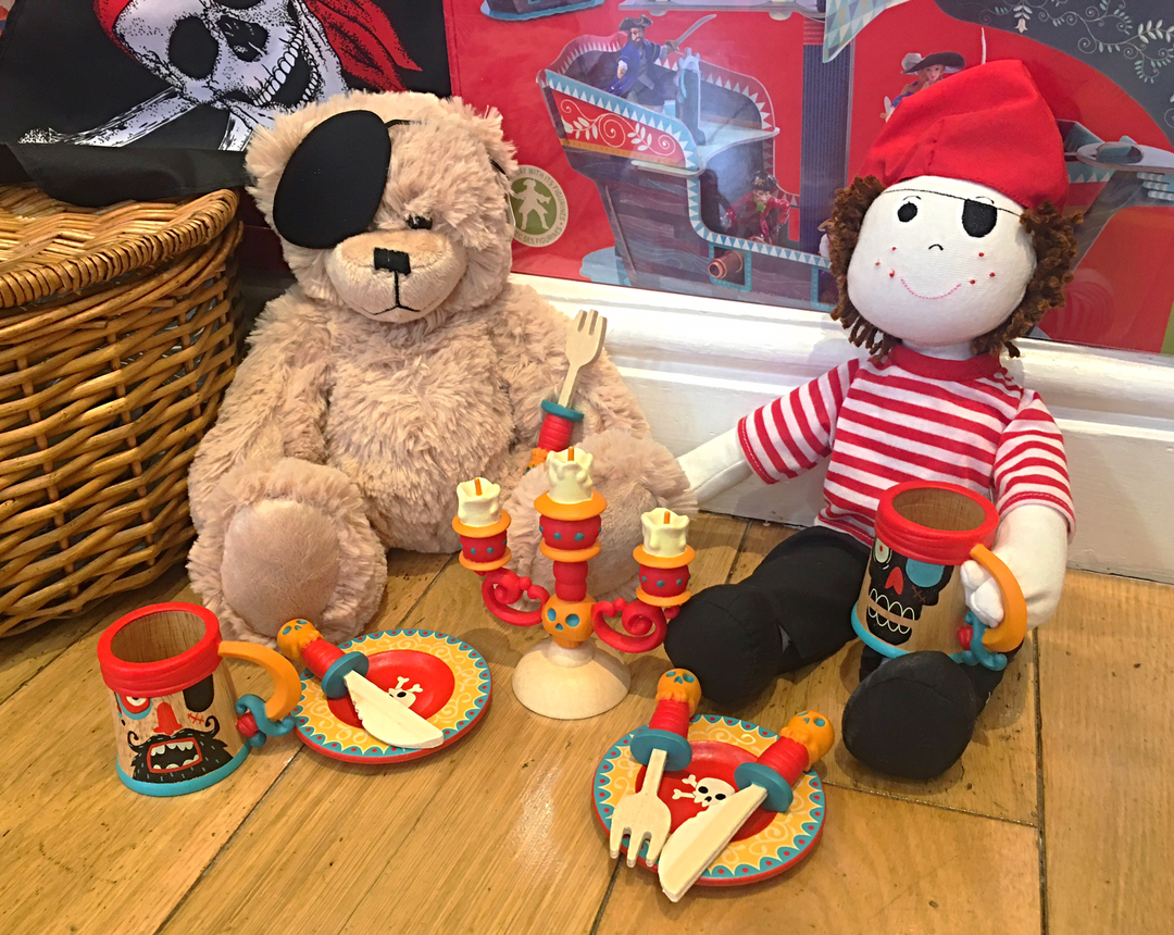 Djeco Dishes Set - Pirates