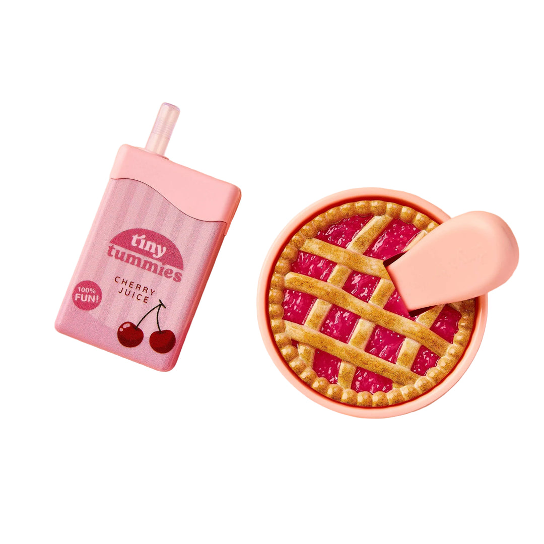Tiny Harlow Dolls Food - Cherry Pie Picnic Pack