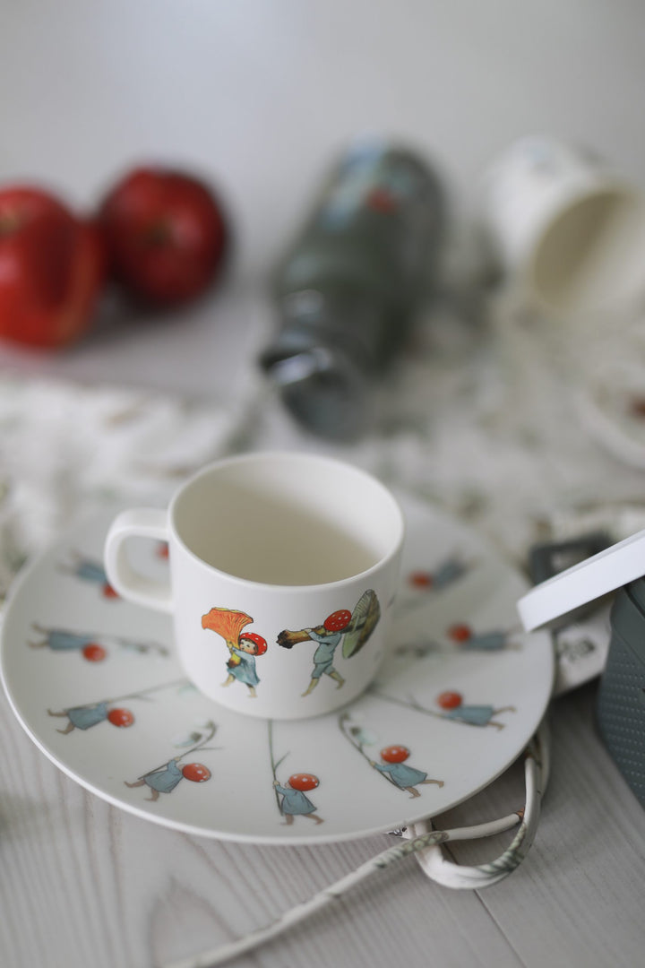Rätt Start Children's Elsa Beskow Mini Mug - Tomtebobarnen