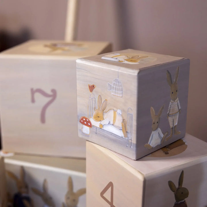 Egmont Toys 1.2.3 Stacking Pyramid - Rabbit Family