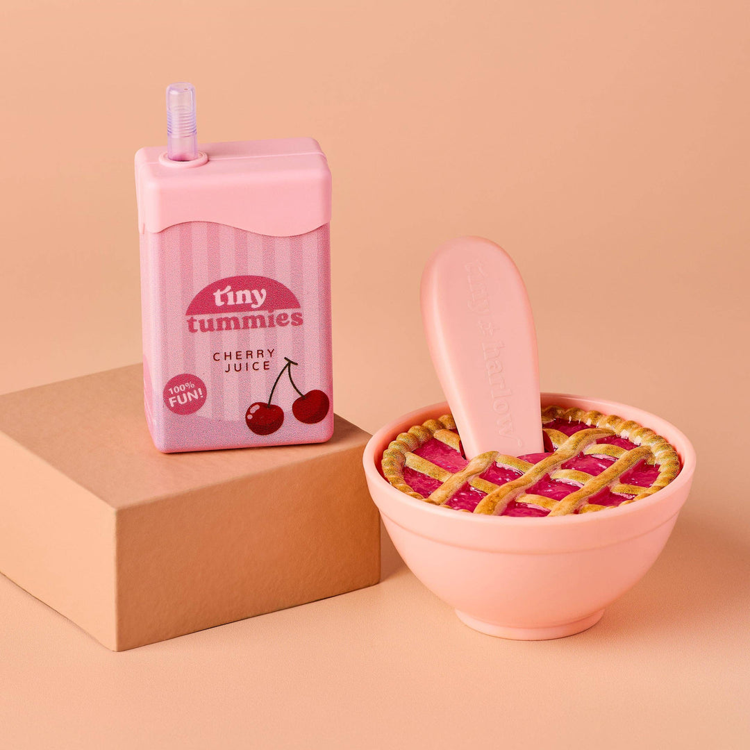 Tiny Harlow Dolls Food - Cherry Pie Picnic Pack