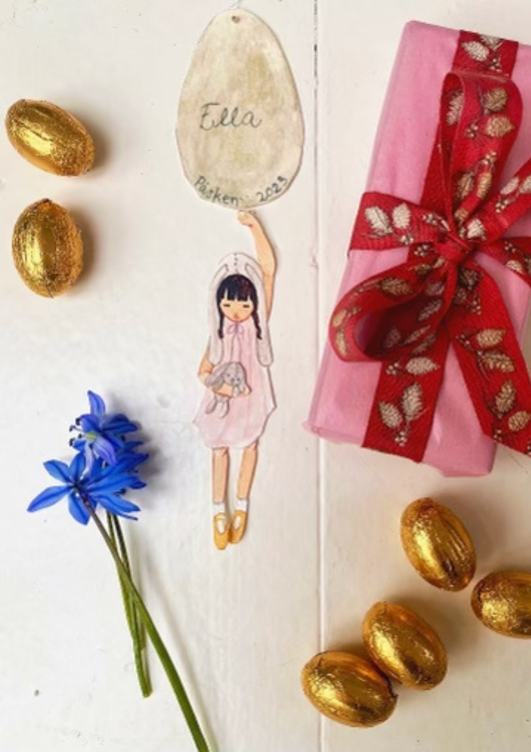 Tall Hat Tales Decoration - Children of Easter