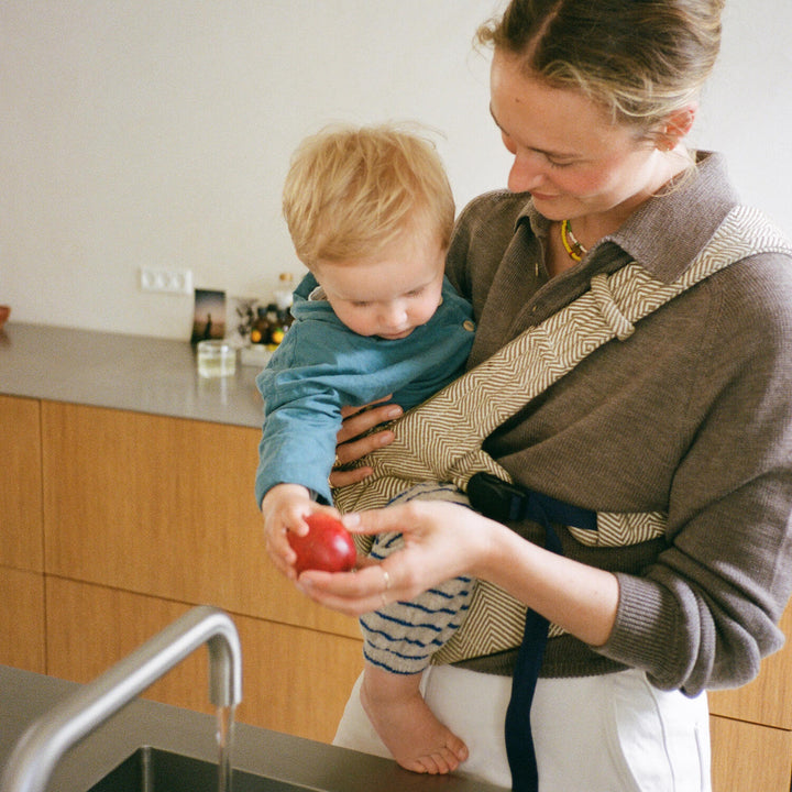 Moova Balance Baby Carrier - Herringbone