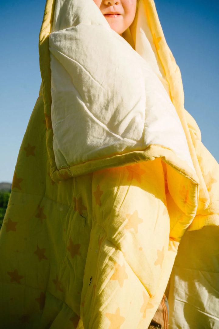 Play Linen Reversible Quilt - Star Sprinkle