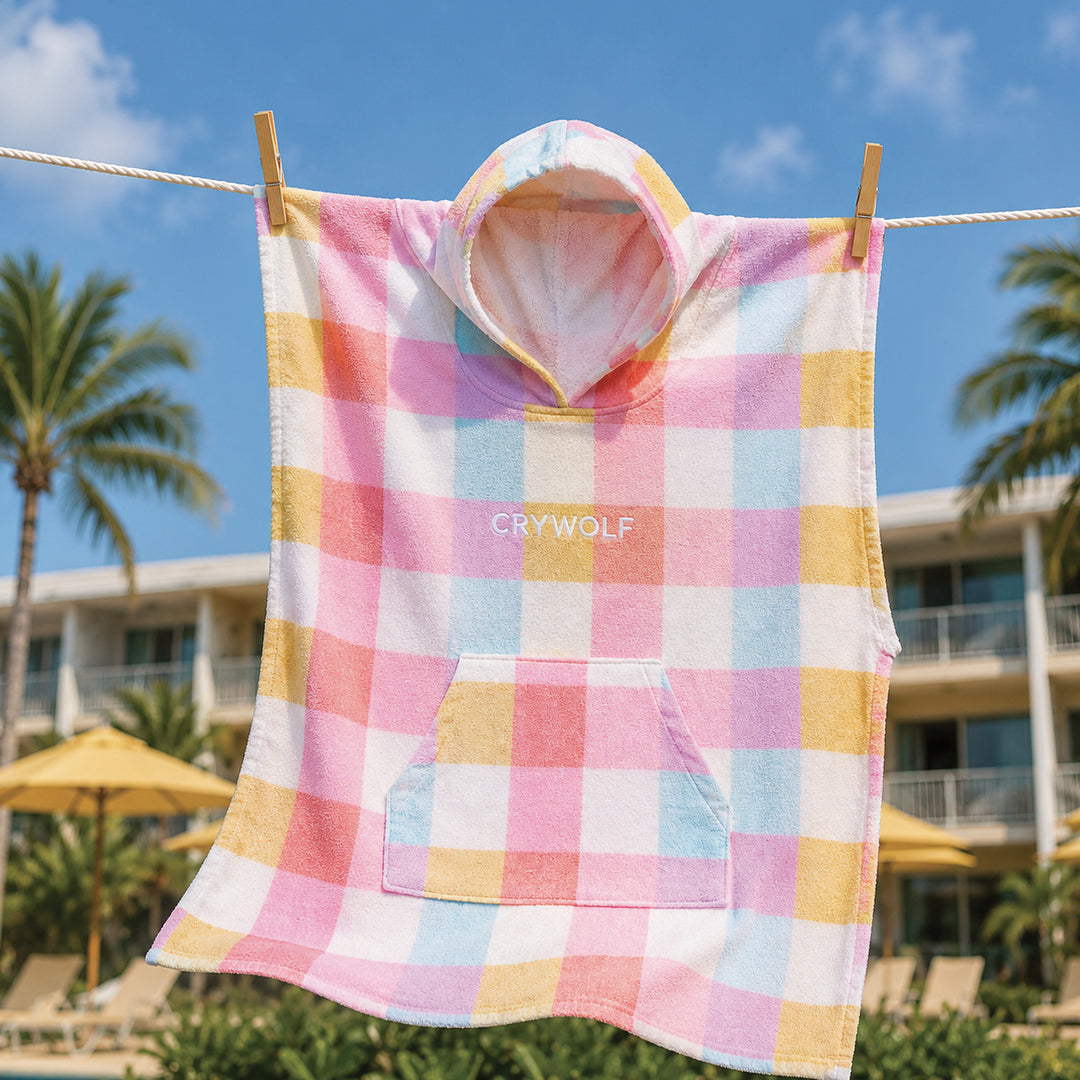 Crywolf Hooded Towel - Pop Gingham