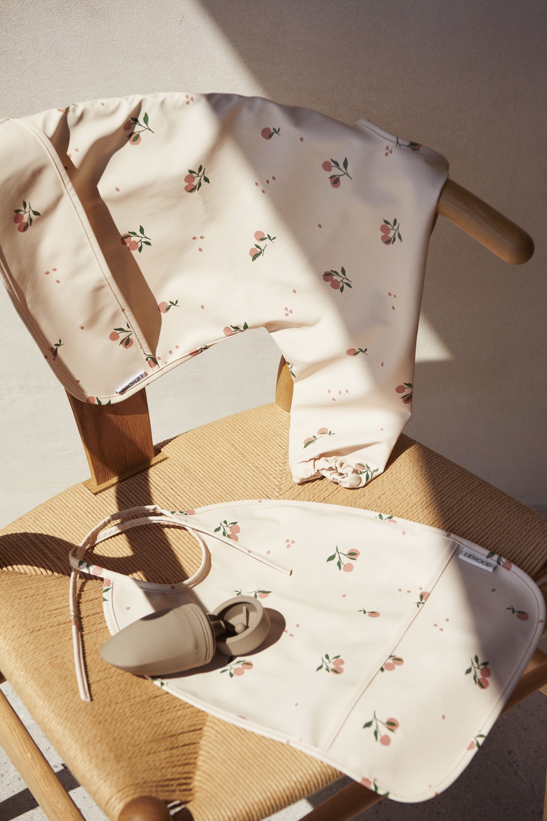 Liewood Lai Bib - Peach / Sea Shell Mix