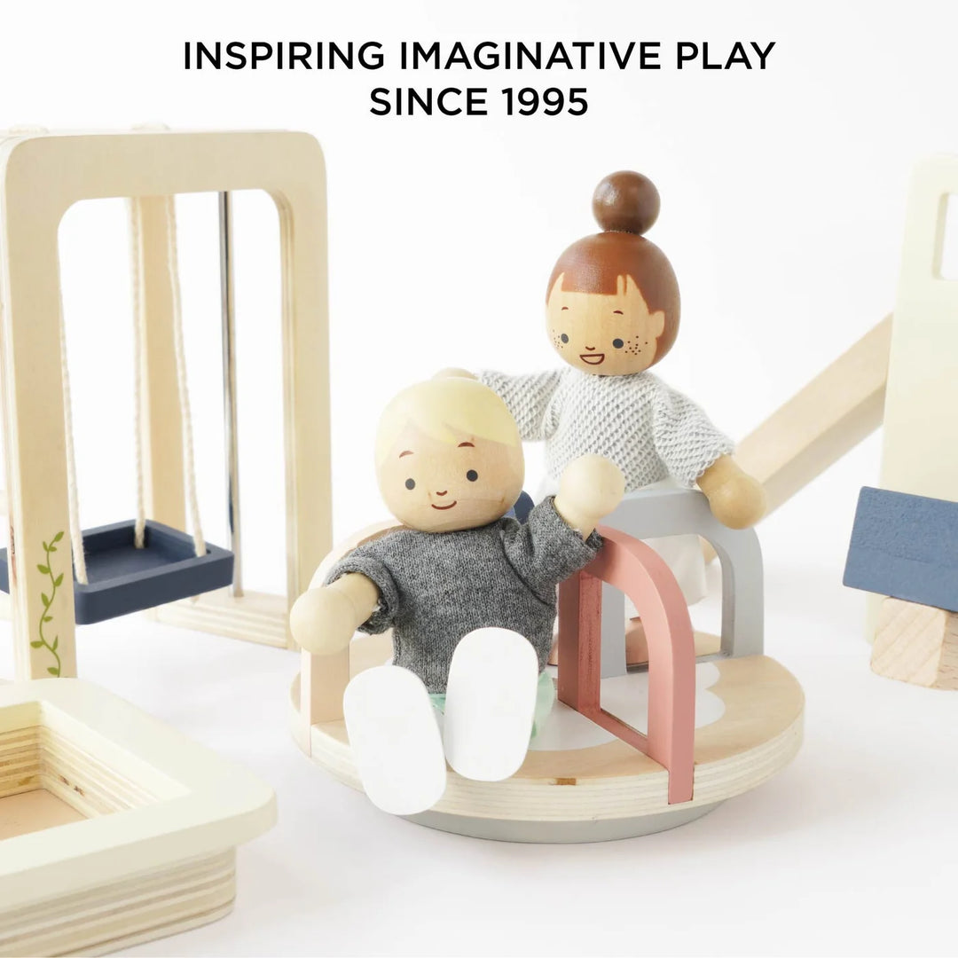 Le Toy Van - Outdoor Play Fun Furniture Set