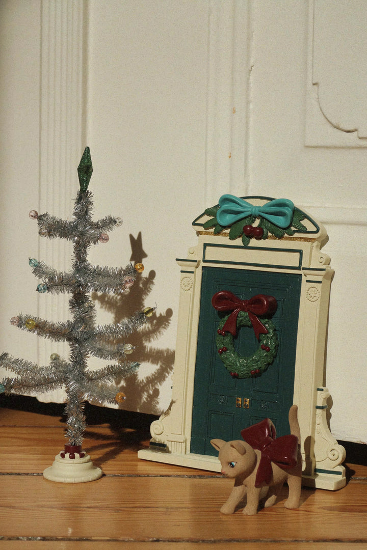 Konges Sløjd Christmas Elf Door