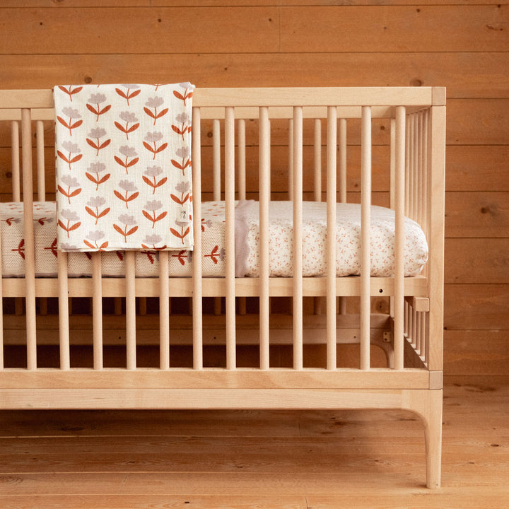 Nature Baby Fitted Sheet - Dandelion Print / Cot