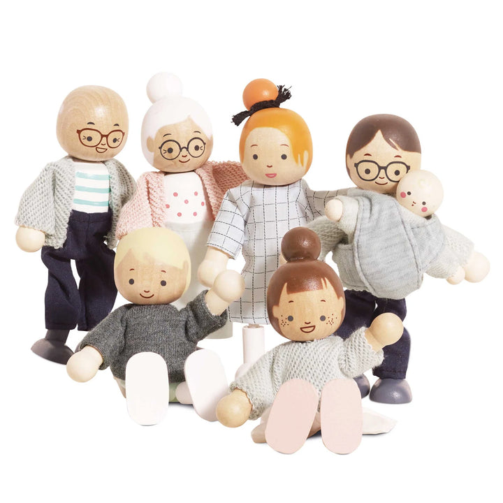 Le Toy Van - My Family Doll Set
