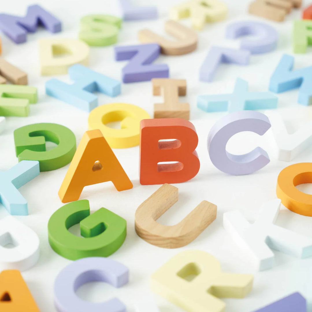 Le Toy Van Wooden Alphabet Set &amp; Bag - Multi