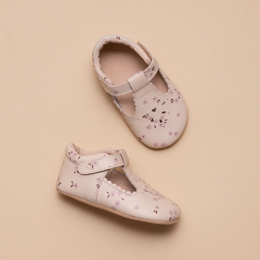 Pretty Brave Baby Morgan - Winter Bloom