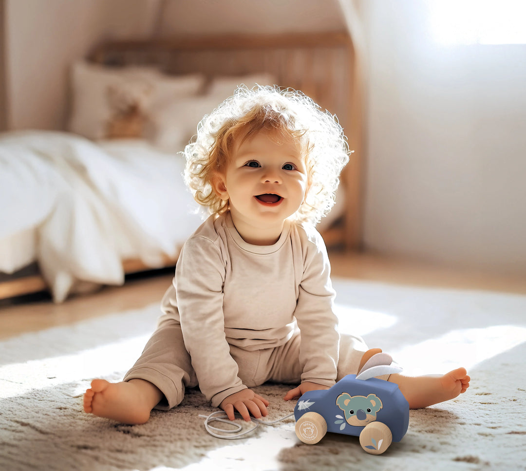 Speedy Monkey Pull Along Car - Blue