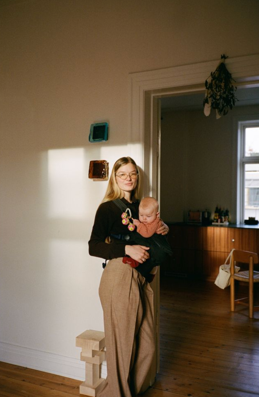 Moova Balance Baby Carrier - Anthracite