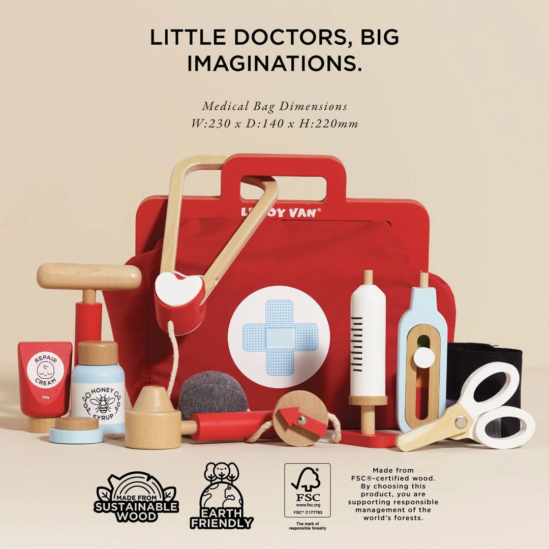 Le Toy Van Doctors Bag Set
