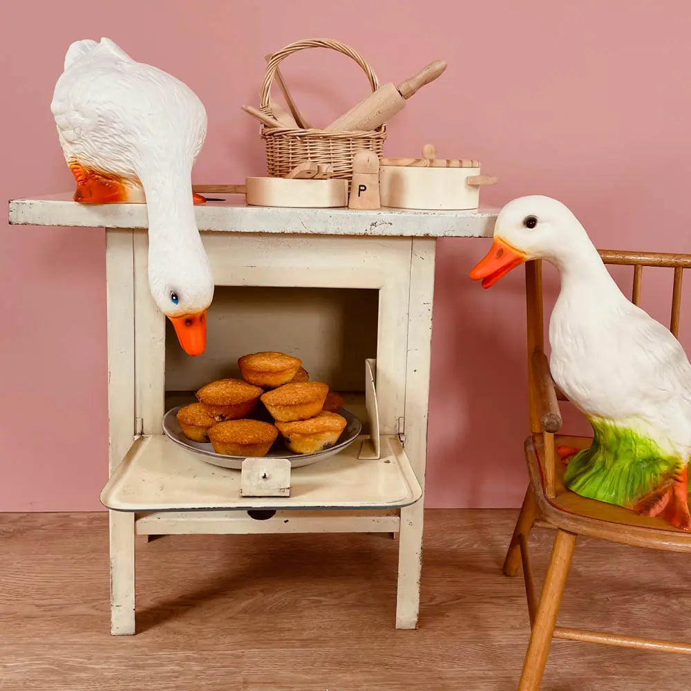 Egmont Toys Heico Duck Sitting Lamp - White