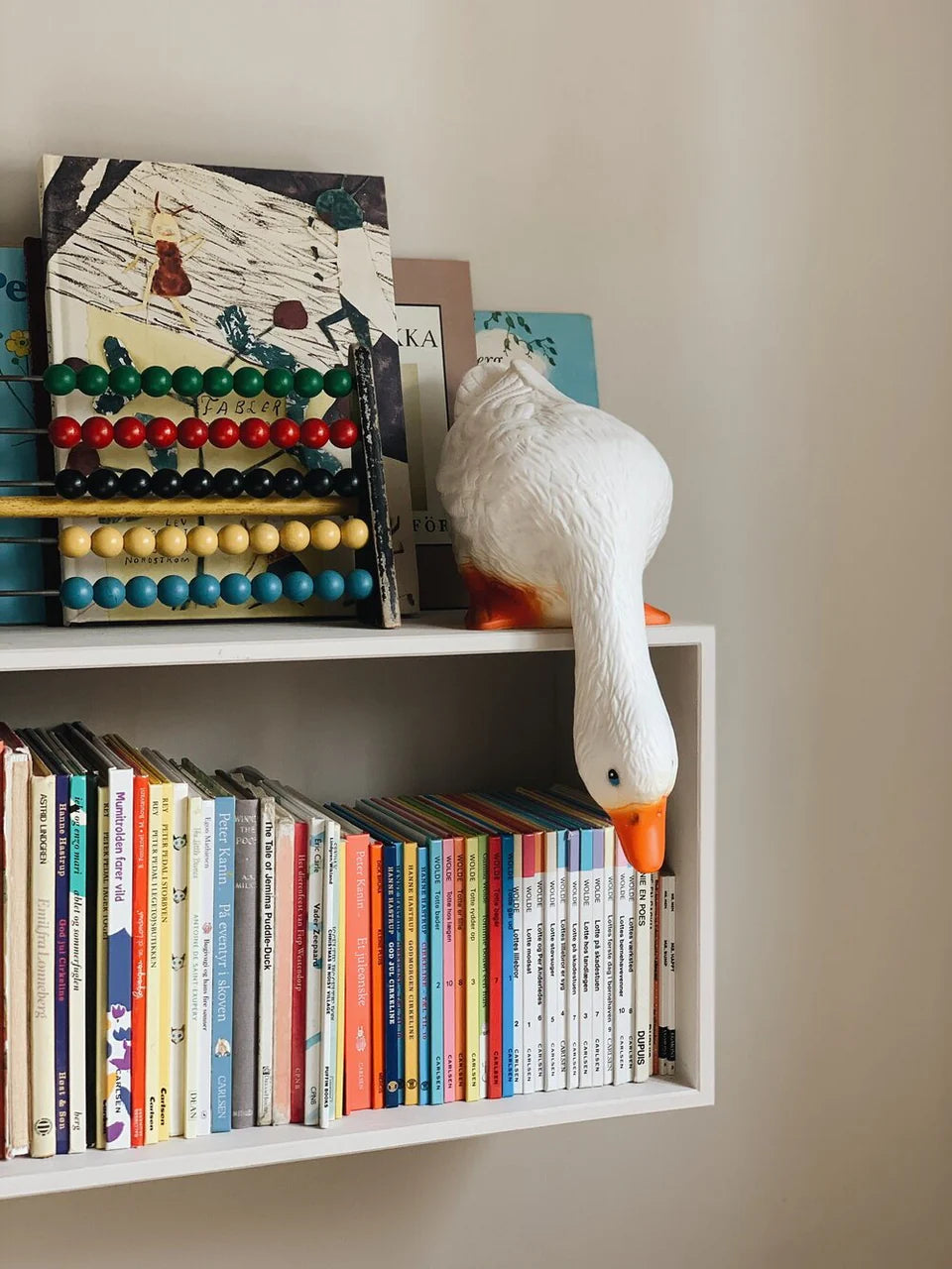 Egmont Toys Heico Lamp / Looking Down Duck Lamp - White