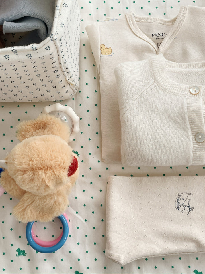 Konges Sløjd Fanga Fontana Baby Sensory Toy - Peluche Mio