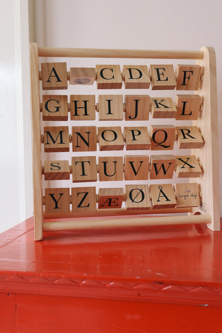 Konges Sløjd Wooden ABC Play Frame