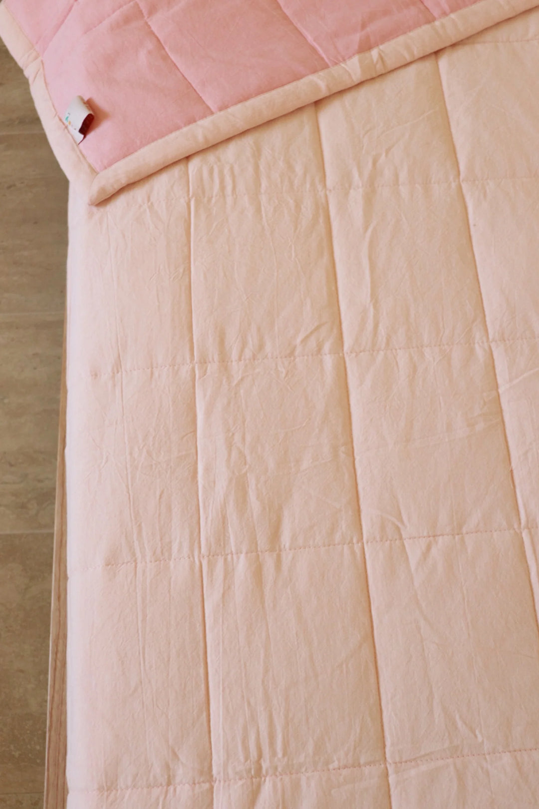 Play Linen Reversible Quilt - Fairy Floss