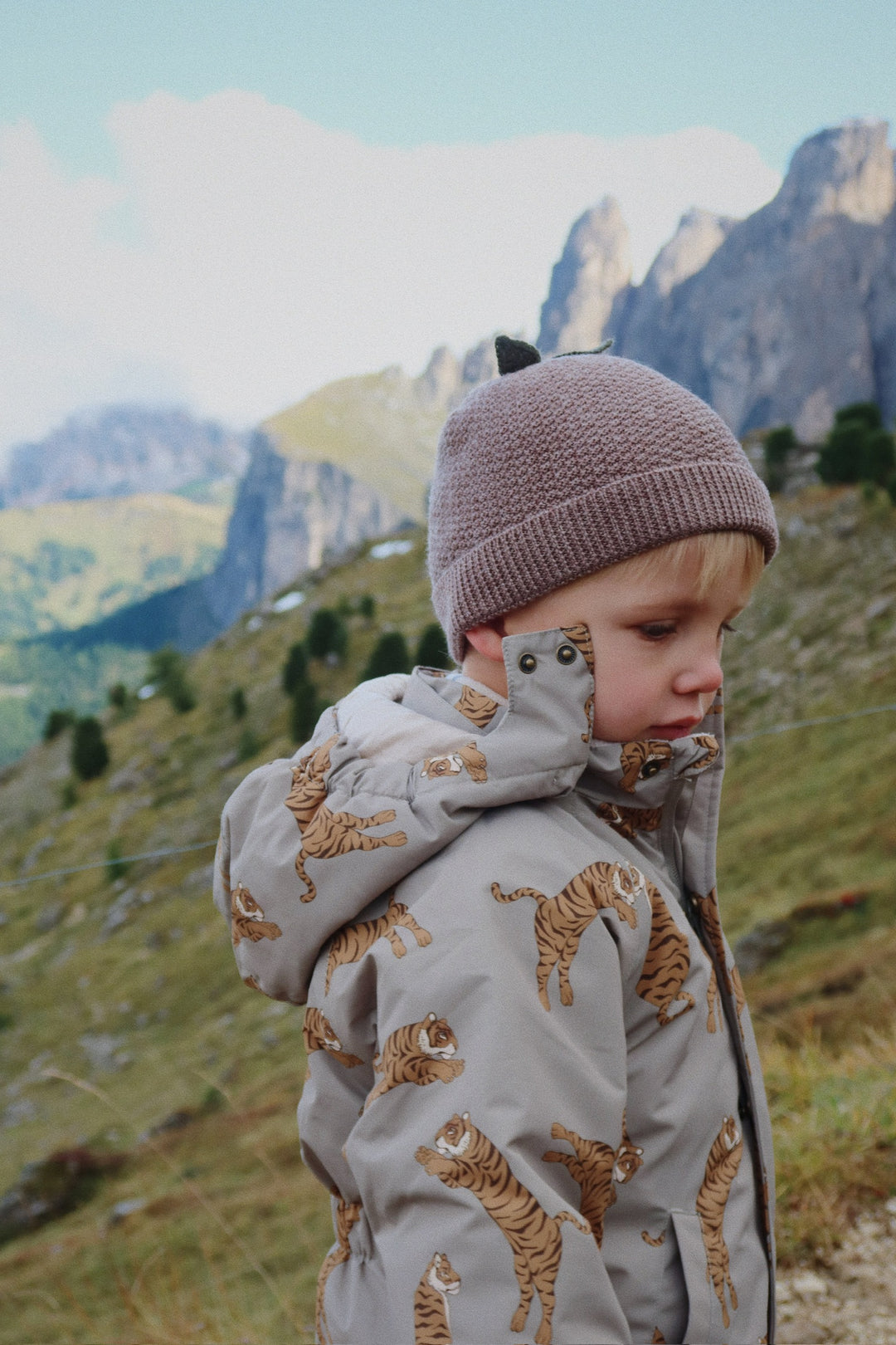 Konges Sløjd Fruity Beanie - Bunny Brown Melange / Pre Order