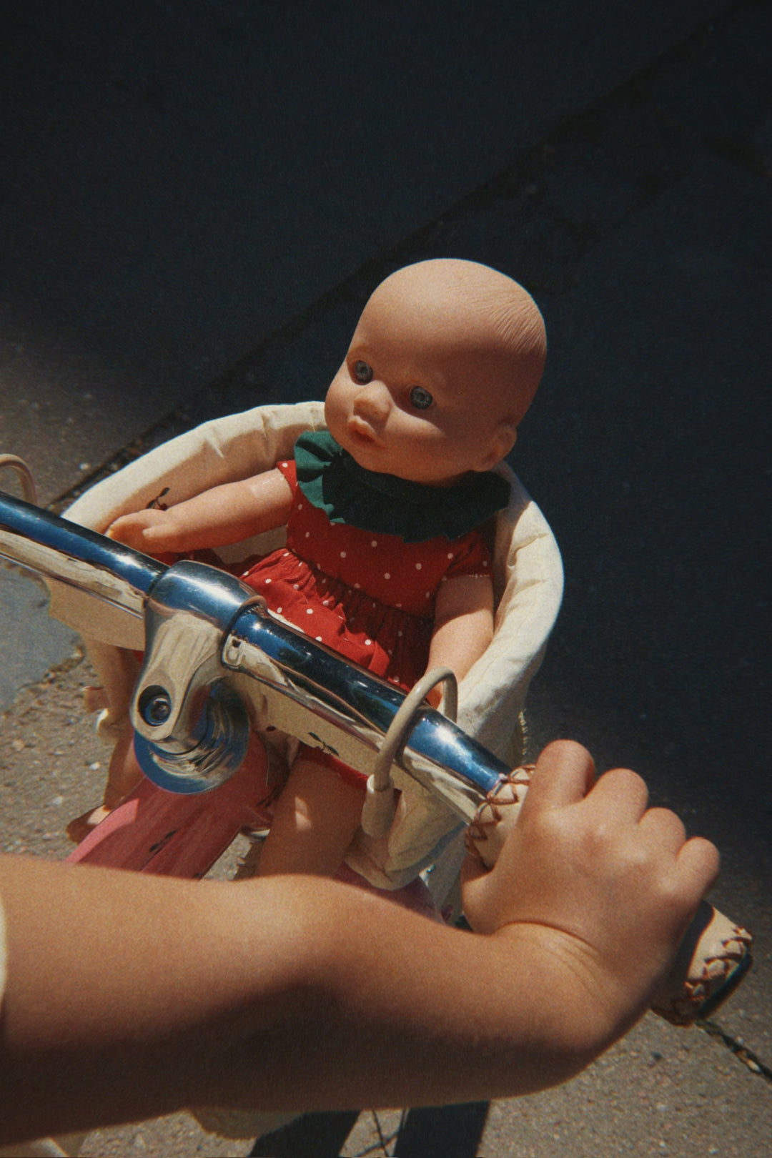 Konges Sløjd Fraise Baby Doll 32cm - Fraise Spot