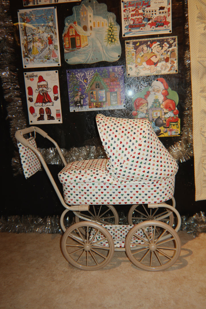 Konges Sløjd Minnie Doll Pram - Coeur Coloré