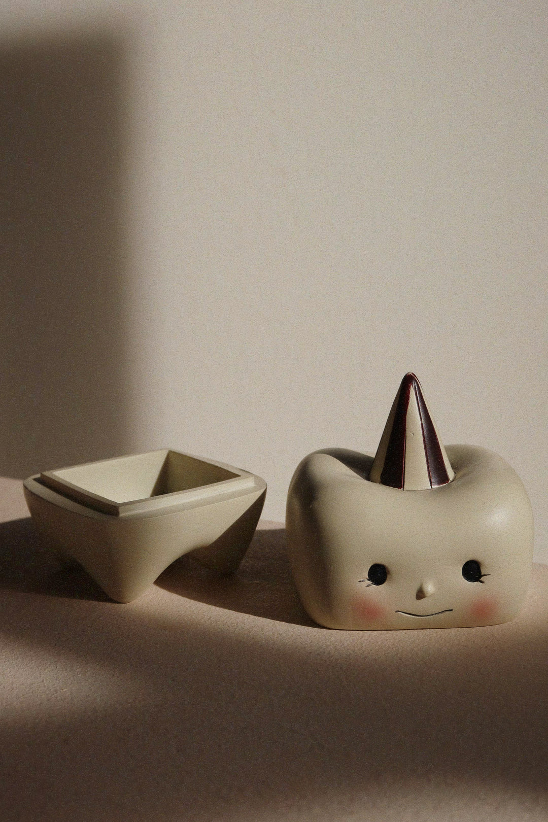Konges Sløjd Tooth Box - Off White