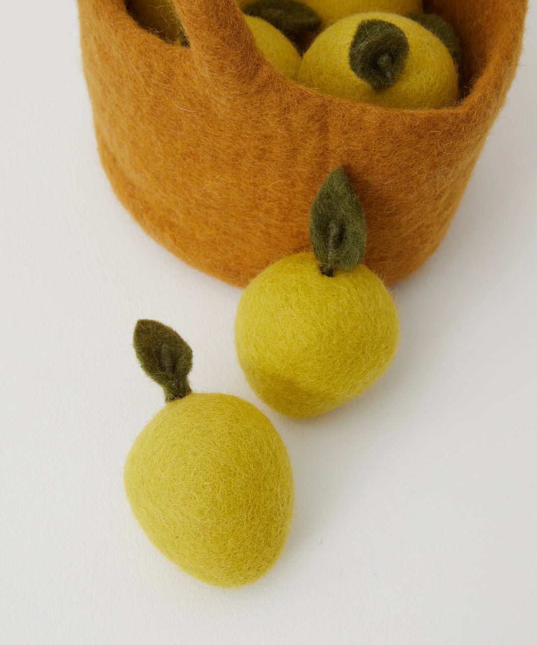 Philé Felt Basket of Lemons