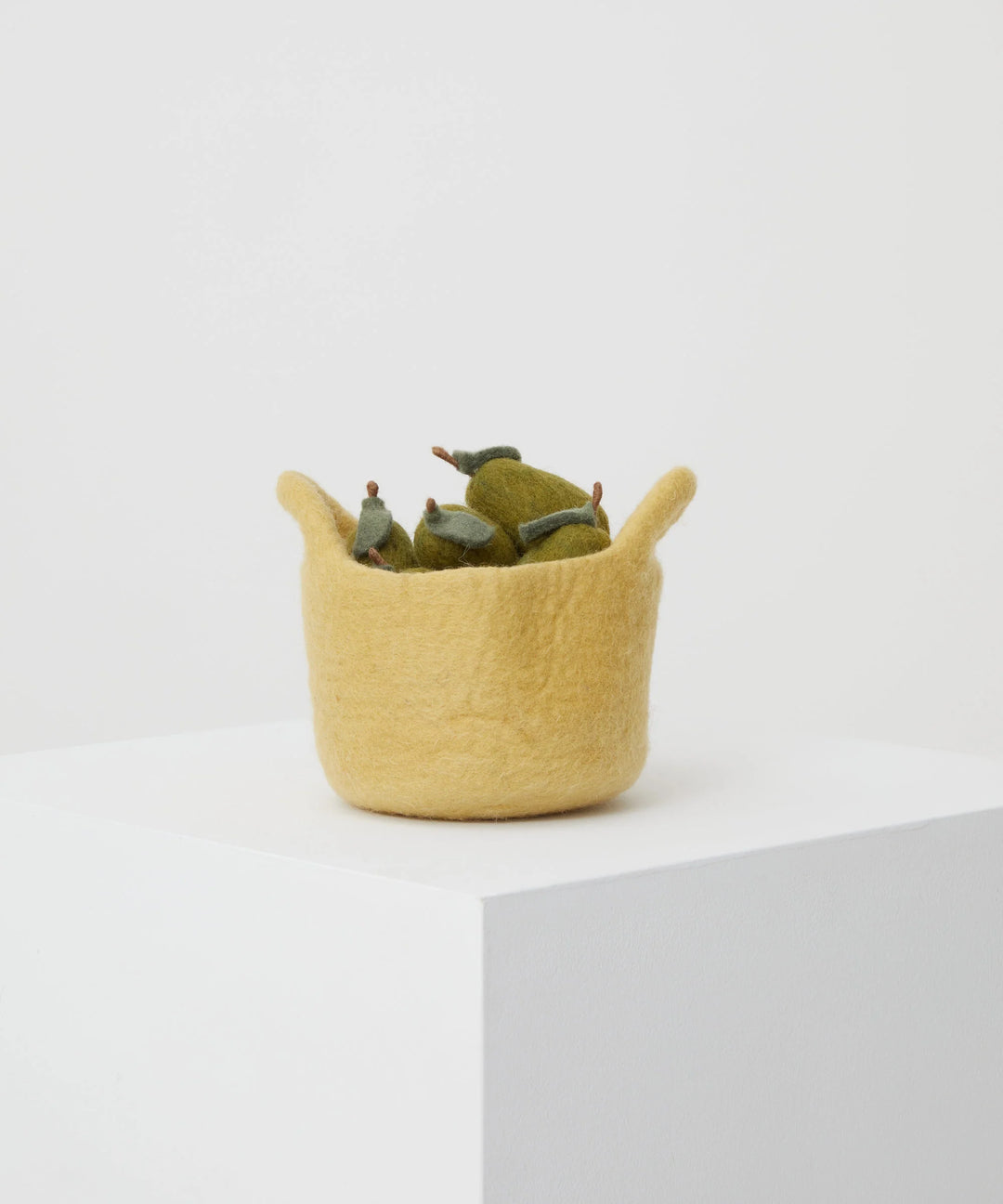 Philé Felt Basket of Pears