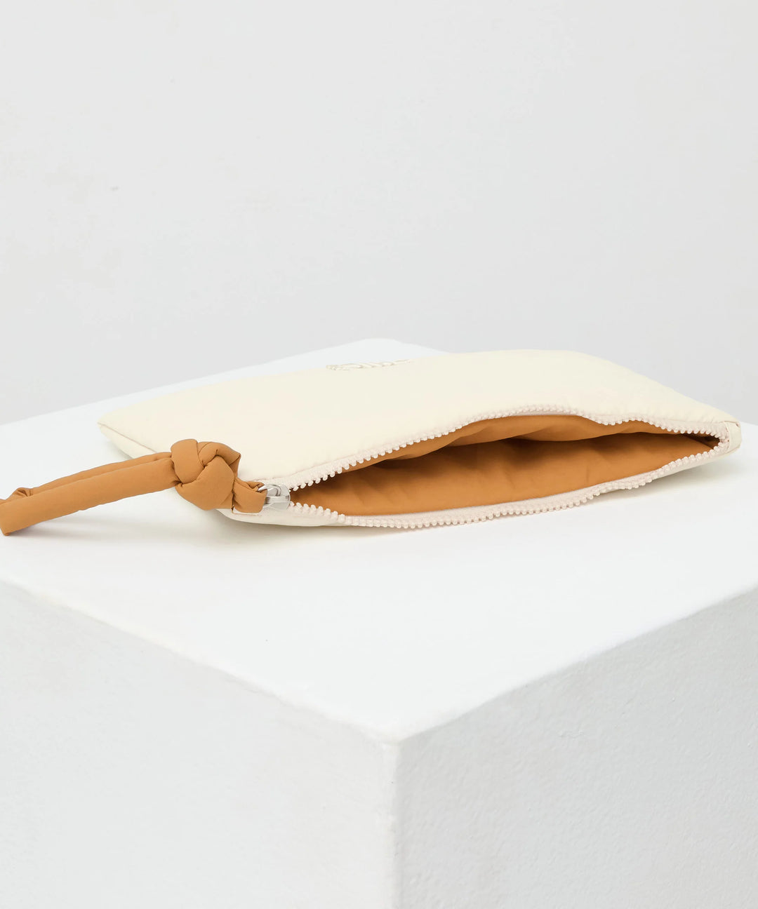 Philé Nappy Wallet - Milk Cream