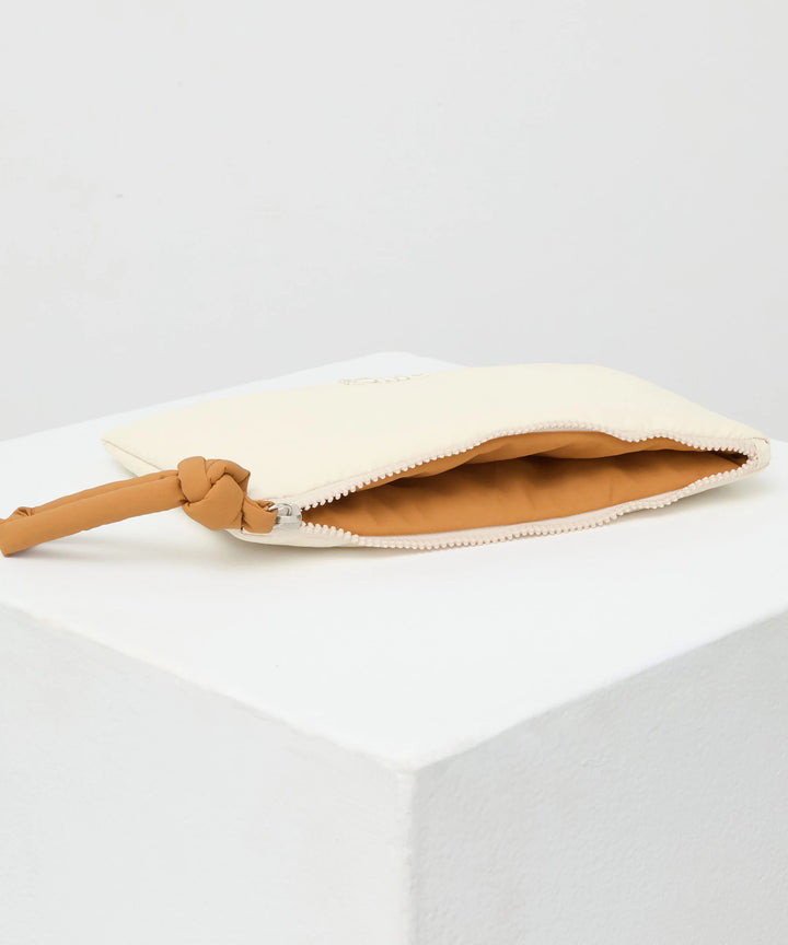 Philé Nappy Wallet - Milk Cream